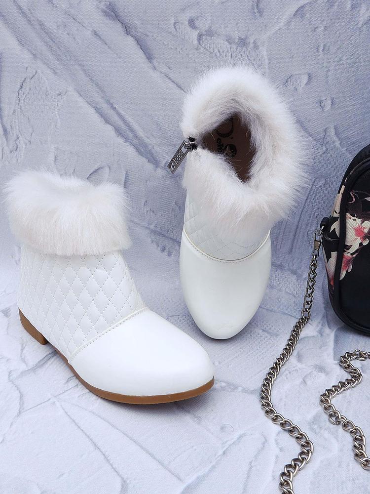 DChica Girls White Embellished Flat Winter Boots