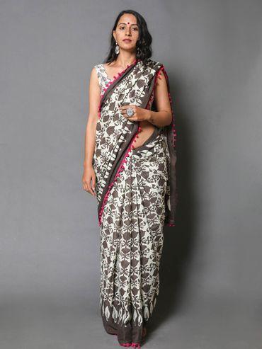 Red Cotton Printed Saree Unstitched Blouse