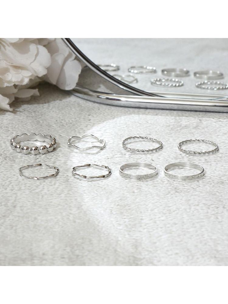 Set of 8 Minimal Silver Rings (Pack of 8)