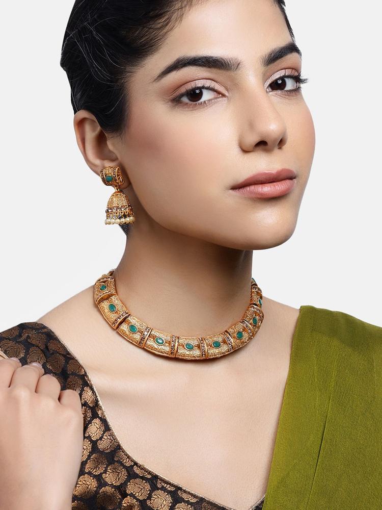 Appealing Gold-Plated Necklace Set with Green Enamel for Women