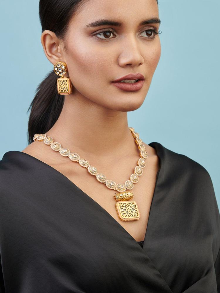 Meira Kundan String and Thewa Necklace Set