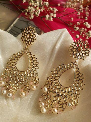 Gold Maharani Mode Earrings
