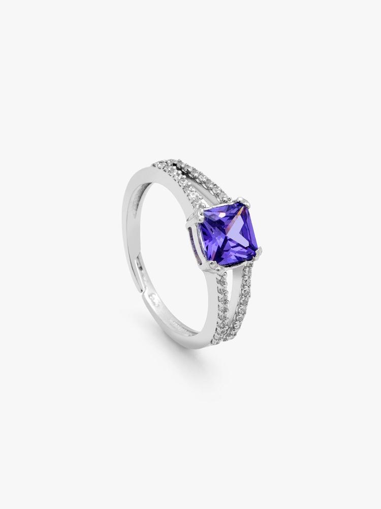 Classic Amethyst Sterling Silver Ring