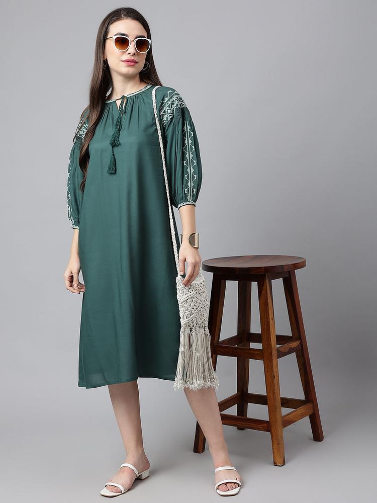 Green Embroidered Bohemian Tie-Ups A-Line Ethnic Dress