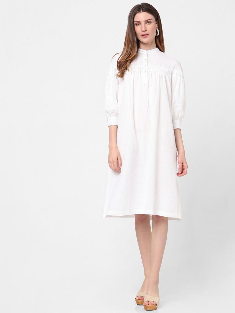 Women Solid White Dress