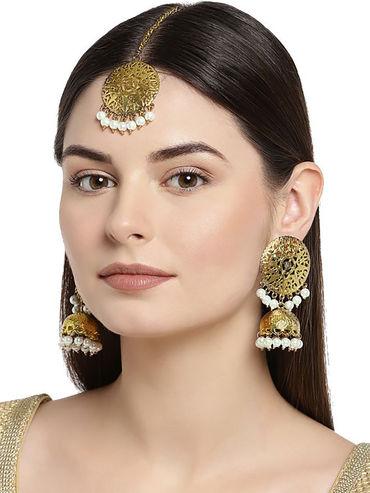 Traditional Jhumki Earring & Maang Tikka Set