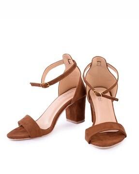 Chunky Heeled Sandals with Buckle Fastening