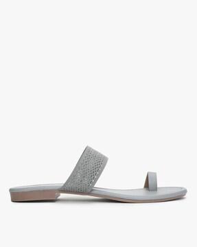 Toe-Ring Flat Sandals with Cutwork