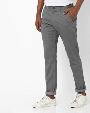 Tapered Fit Flat-Fit Chinos