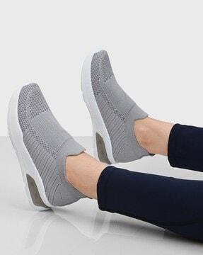 Knitted Low-Top Slip-On Casual Shoes