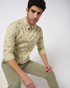 Floral Print Shirt with Patch Pocket
