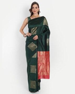 Traditional Saree with Contrast Border