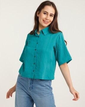Short-Sleeve Shirt with Button Closure