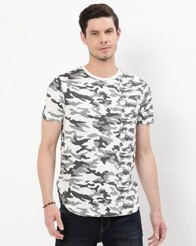 Camouflage Print Crew-Neck T-Shirt