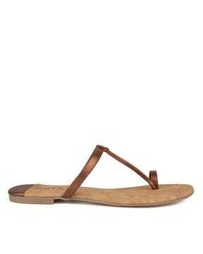 Toe-Ring Open-Toe Flat Sandals