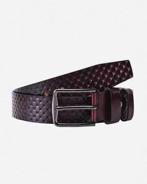 Textured Belt with Buckle Closure