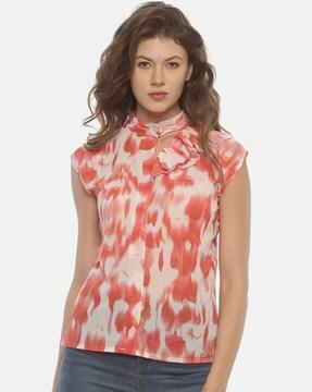 Slim Fit Top with Cut-Out