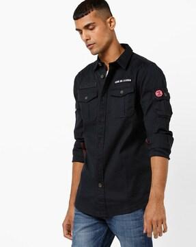 Trail Shirt with Flap Pockets