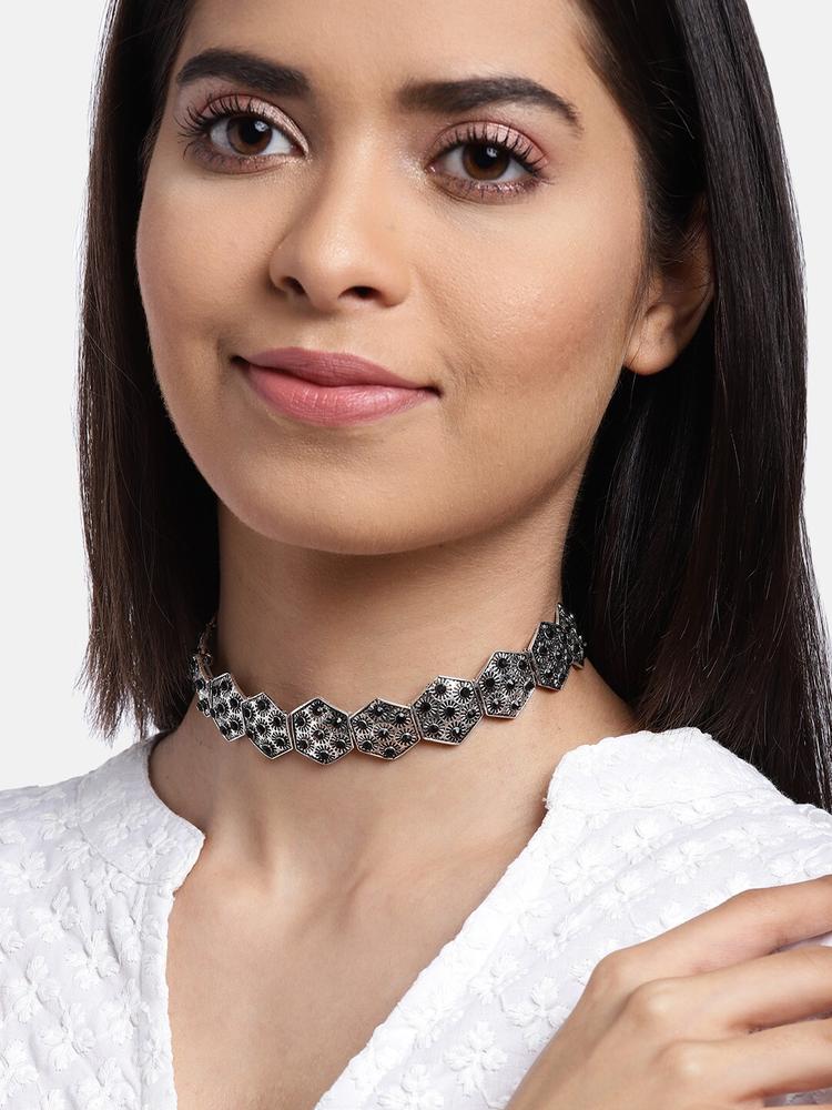 Kord Store Silver-Toned & Black Oxidised Stone Studded Necklace