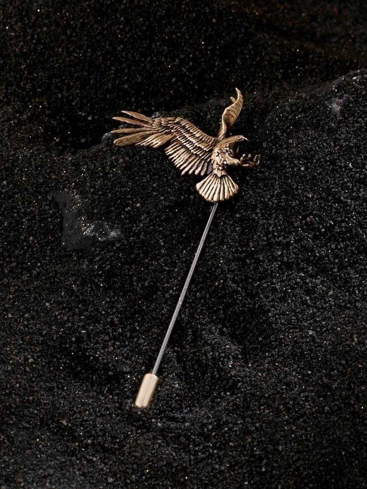 COSA NOSTRAA Men Metallic-Toned Vivacious Phoenix lapel pin