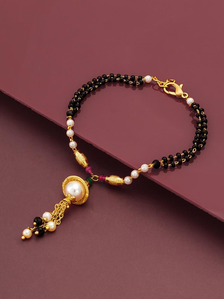 aadita Women Gold Bracelet