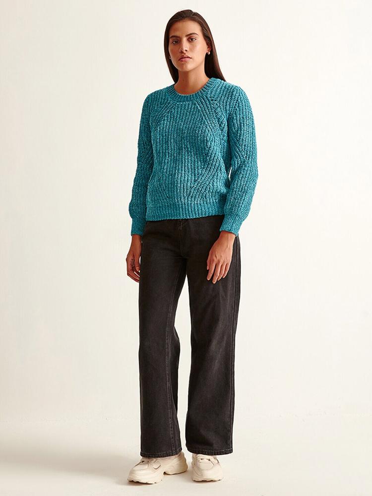 COVER STORY Women Blue Cable Knit Pullover