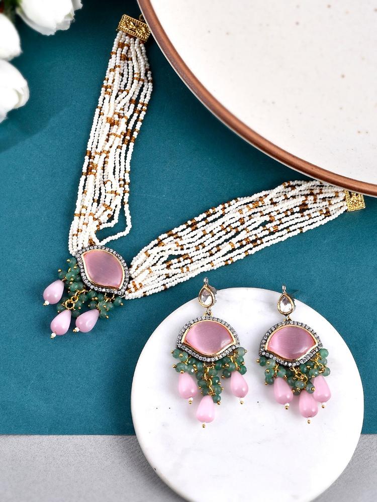 DASTOOR Kundan-Studded Jewellery Set