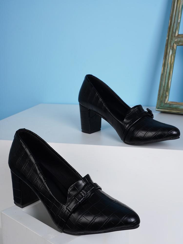 ICONICS Textured Block Pumps With Bows