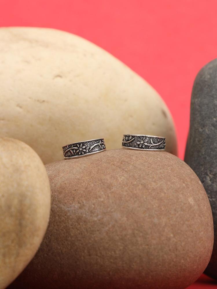 Arte Jewels Set of 2 Silver Toe Ring