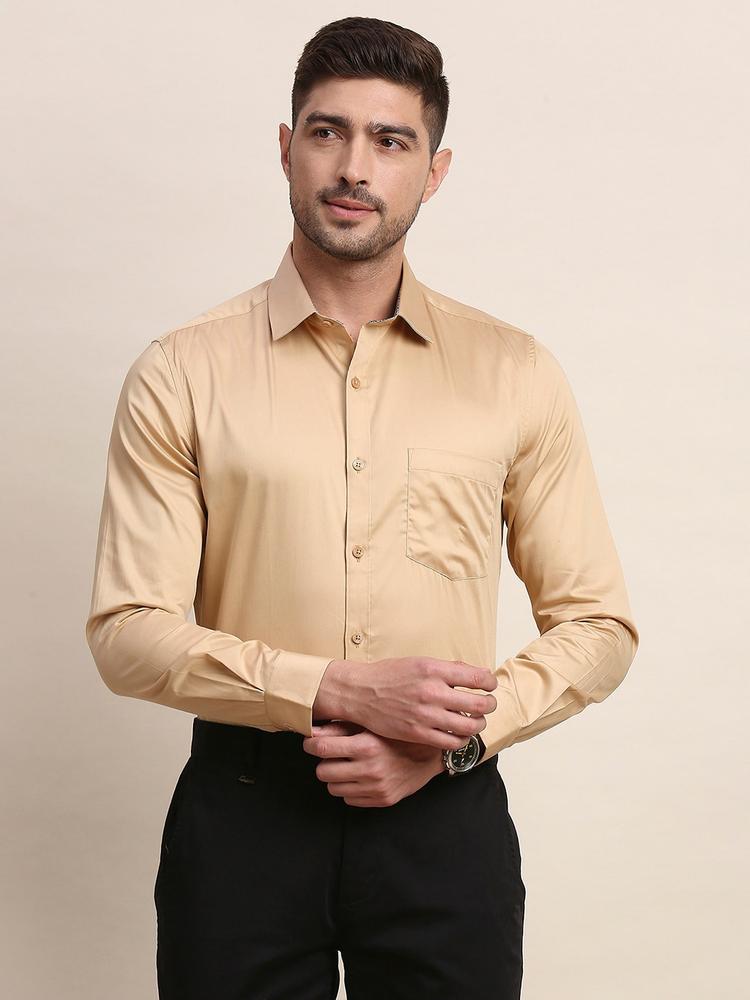 INVICTUS Spread Collar Slim Fit Cotton Formal Shirt