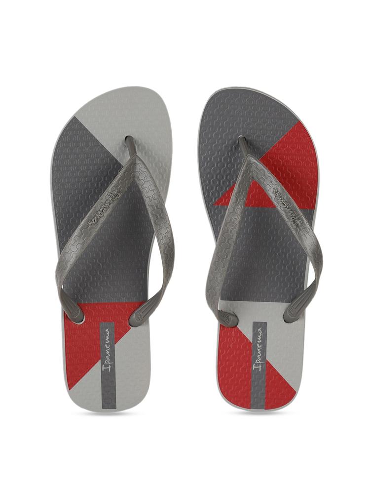 iPanema Men Grey & Red Printed Thong Flip-Flops
