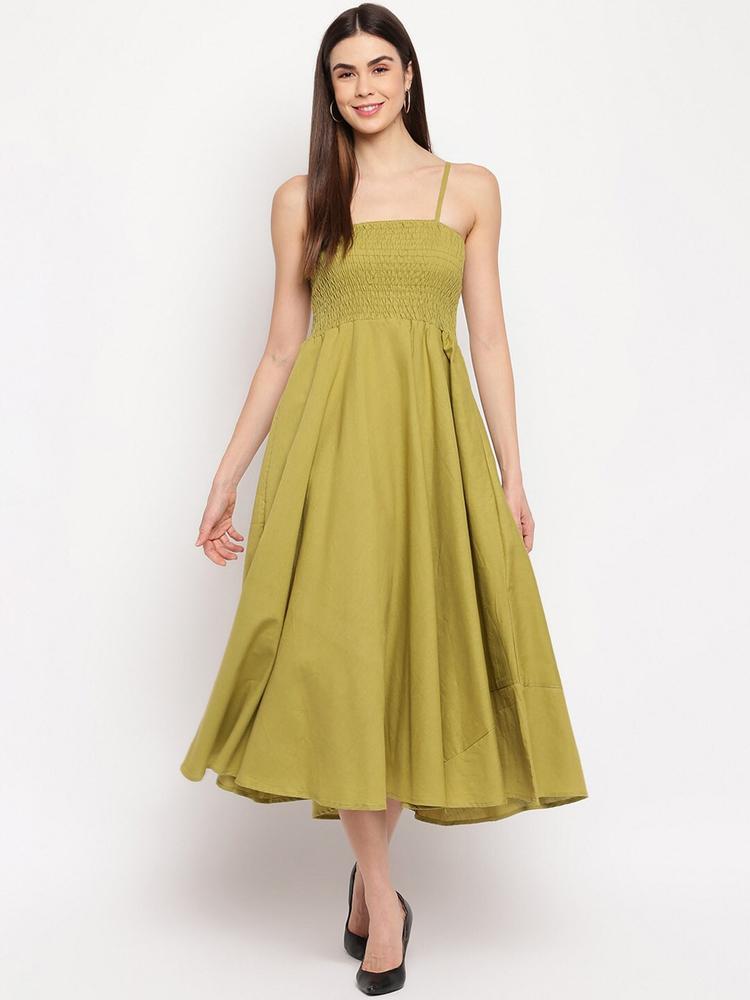 Aawari Women Green Solid Fit and Flare Dress