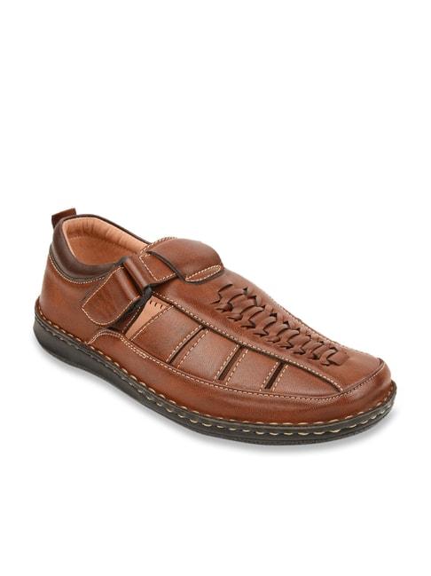 Regal Men's Brown Fisherman Sandals