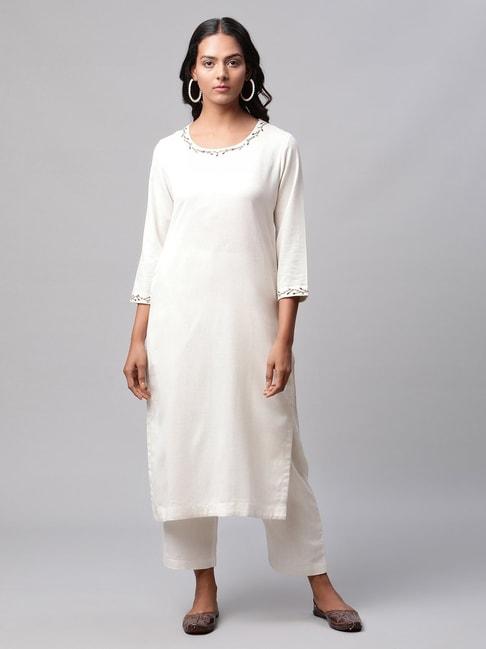 Linen Club Woman Off White Embroidered Straight Kurta